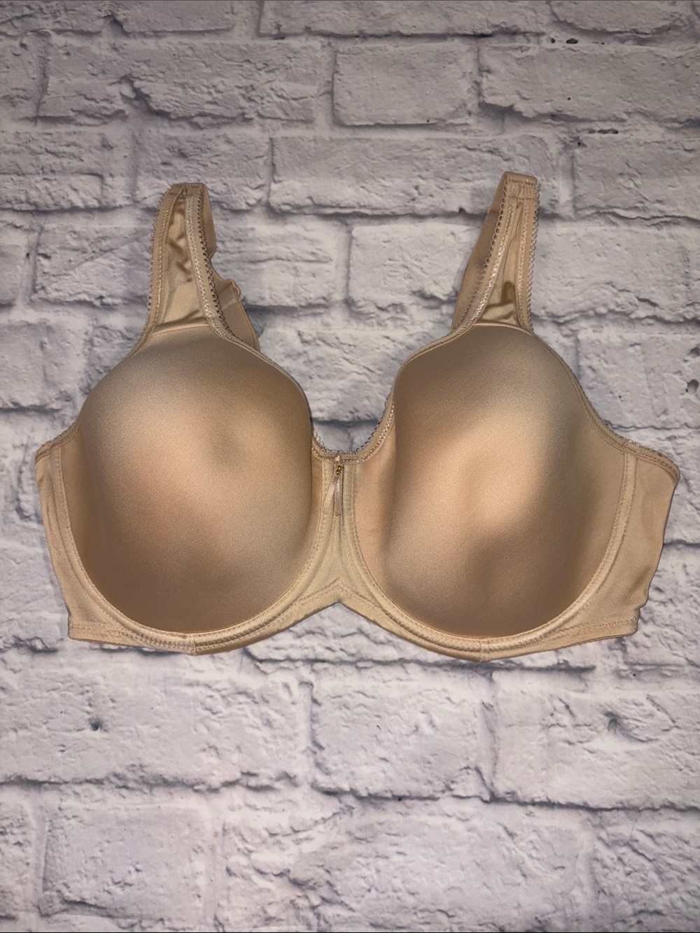 Wacoal
Basic Beauty Spacer Underwire T-Shirt Bra size 38DD Sand Style: 853192